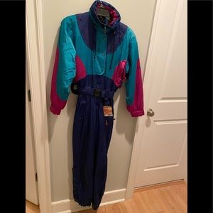 Vintage Coulloir  ski suit, size 4